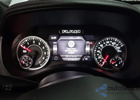 2021 Ram 1500 Laramie 4X4 5'7 Box из США, поврежденный, VIN 1C6SRFJT4MN652789